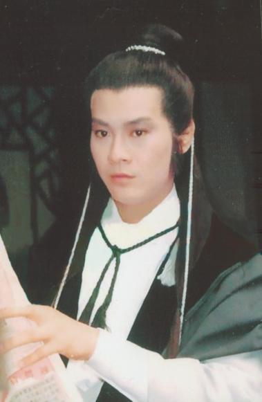 摘下满天星郑少秋_摘下满天星_郑少秋摘下满