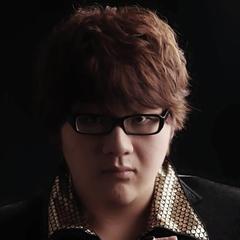 雨天是放声哭泣的时间(男版伴奏)-梁凡-MV在线