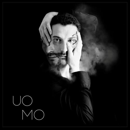 Uomo