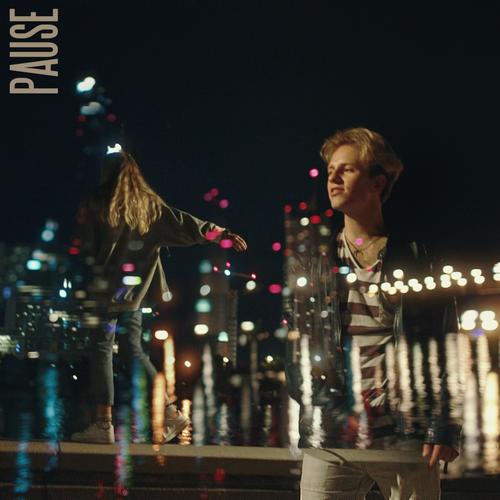 Pause (feat. dominiK)