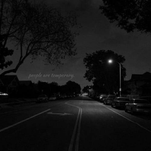 people are temporary. (tempo)