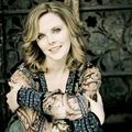 Elin Manahan Thomas&Jeremy Budd&Mark Dobell&Grace Davidson