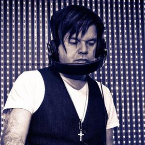 Paul Oakenfold《Braccancio & Aisher / Darker》[MP3_LRC]