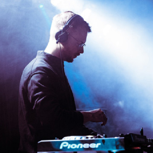 Oliver Nelson&Tobtok&Liv Dawson&Kokiri