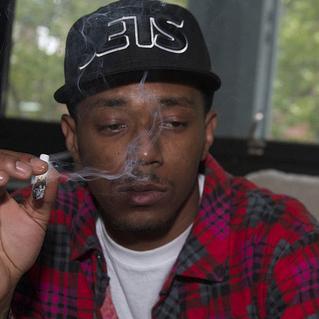 Best Believe (feat. Young Roddy) [试听版] - Trademark Da Skydiver