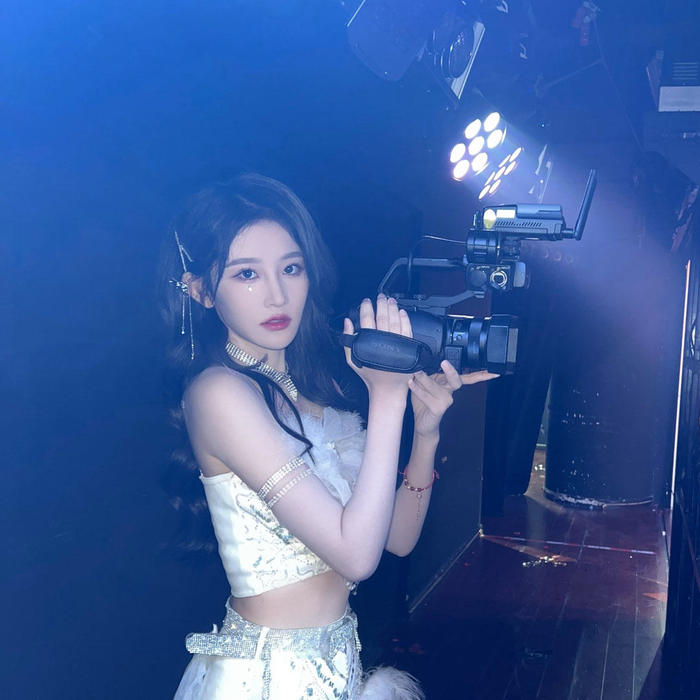 粉红狙击手 (2024“雨爱”生日公演现场) - SNH48周诗雨&SNH48王奕