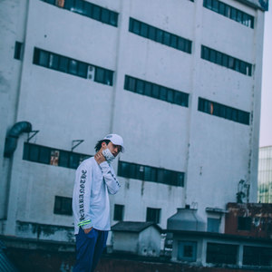 이런 놈이 좋니 (feat. 김효은 Skinny Brown) - RAUDI&金孝恩&Skinny Brown