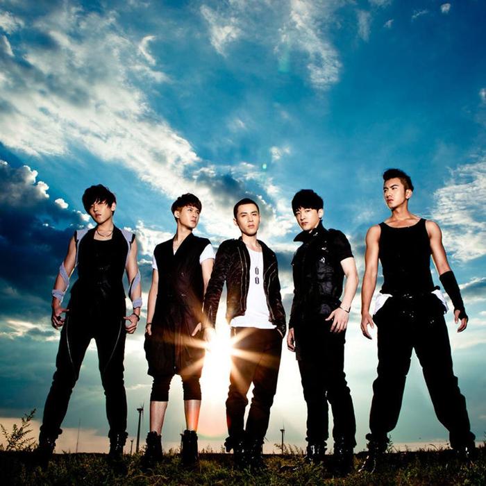 MIC男团