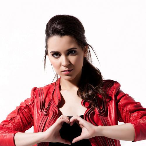 Drama - Raphaella