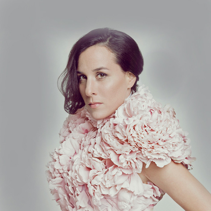 Lisa Bassenge&[re:jazz]