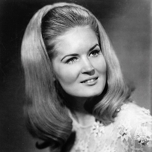 YOU DON'T HAVE TO SAY YOU LOVE ME - Lynn Anderson