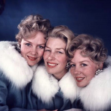 Flight 1203 - The Beverley Sisters