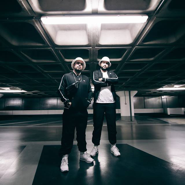 In The Air (Original Mix) - Moksi