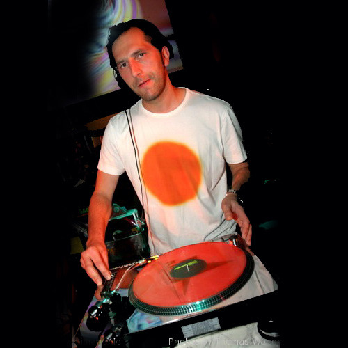 Don't Sop(DJ版Club Mix) - Kindervater&Julia