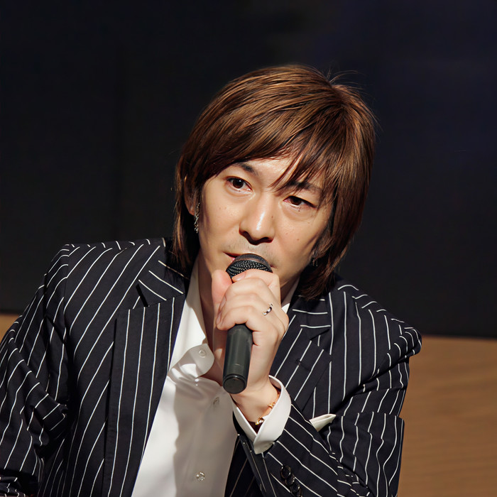 Go Crazy - 小室哲哉&Krayzie Bone&KCO