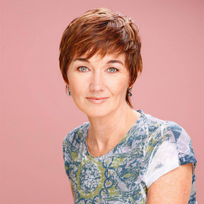 It's Love - Lari White