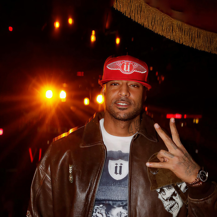 Comme Une Etoile (Reggae Remix) - Booba