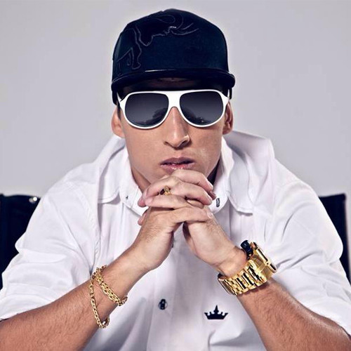 Mc Boy Do Charmes&MC Jvila&renanzin77