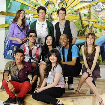 Disney's Friends for Change&Demi Lovato&Miley Cyrus&Jonas Brothers