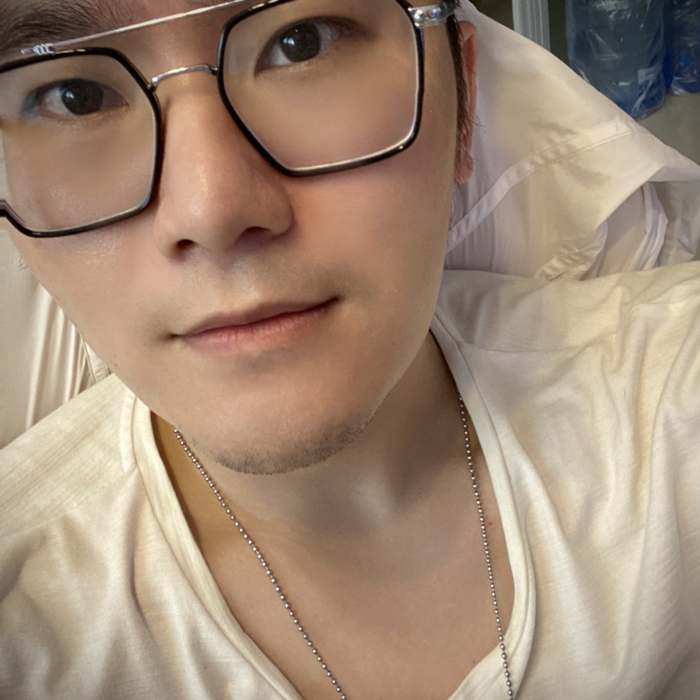 杨明朗