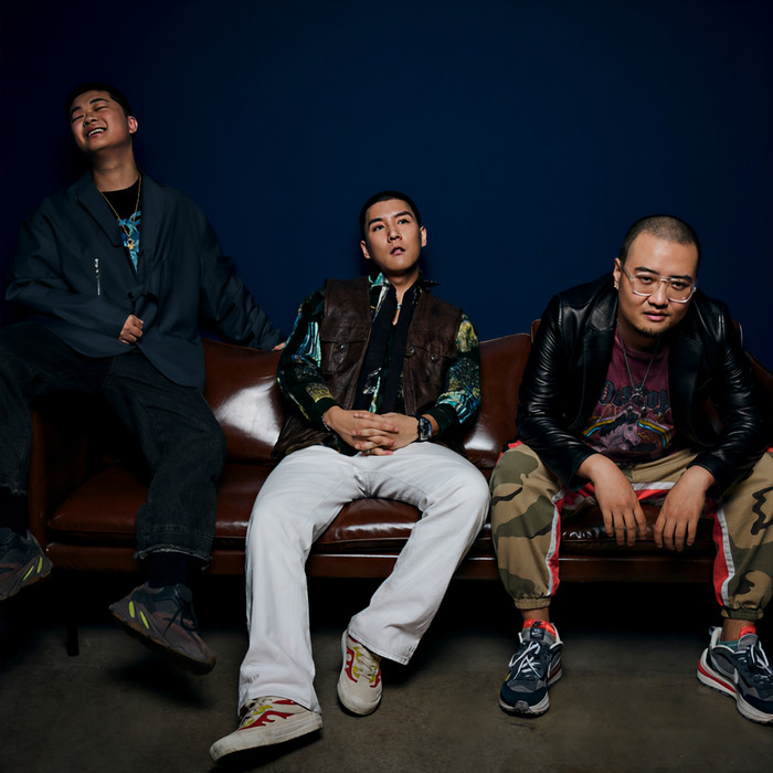 Charles's Trio（杨策三重奏）