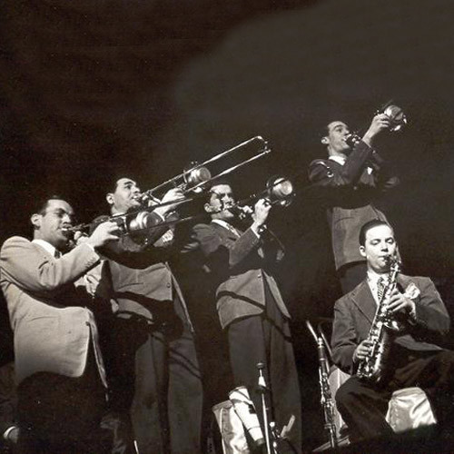 Glenn Miller & His Orchestra&Skip Nelson&The Modernaires