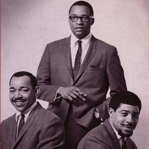 Here Comes Santa Claus - Ramsey Lewis Trio