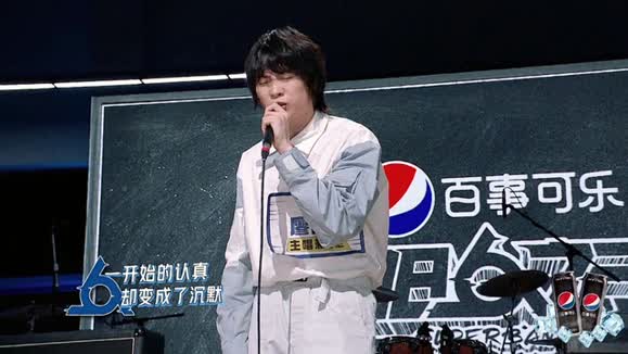 廖俊涛《无言以说 (Live)》