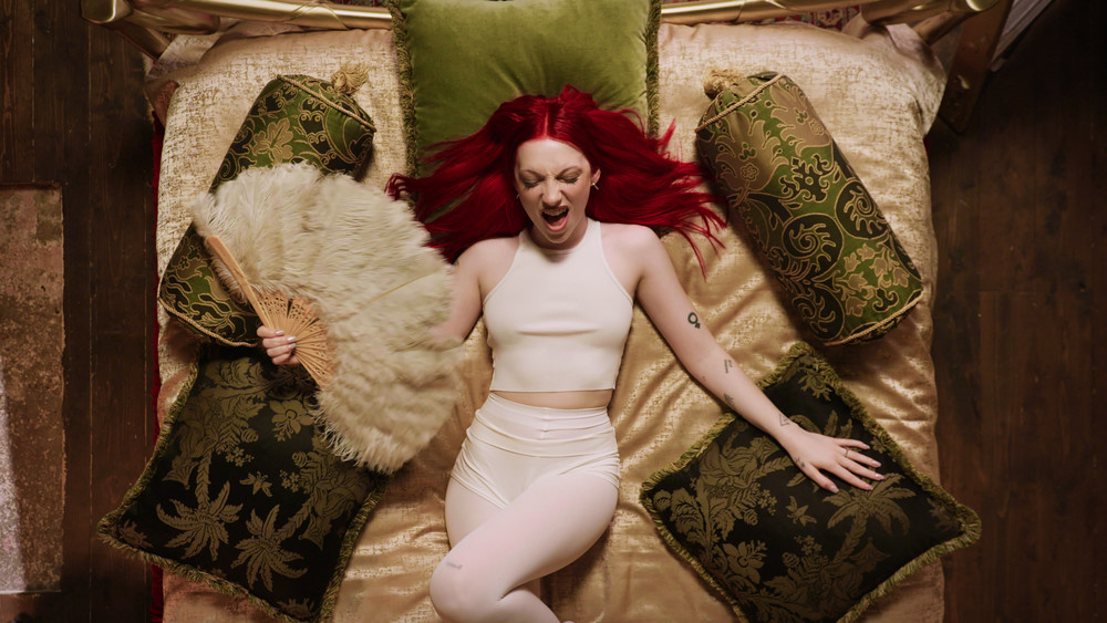 Sophie and the Giants《A Little Bit Wild》