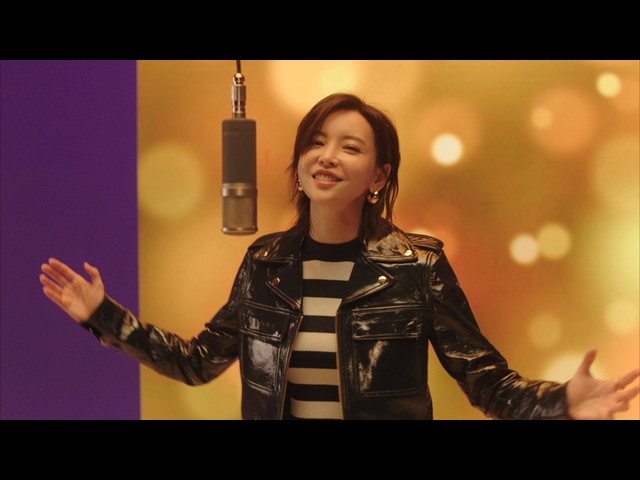 于文文《盲听》